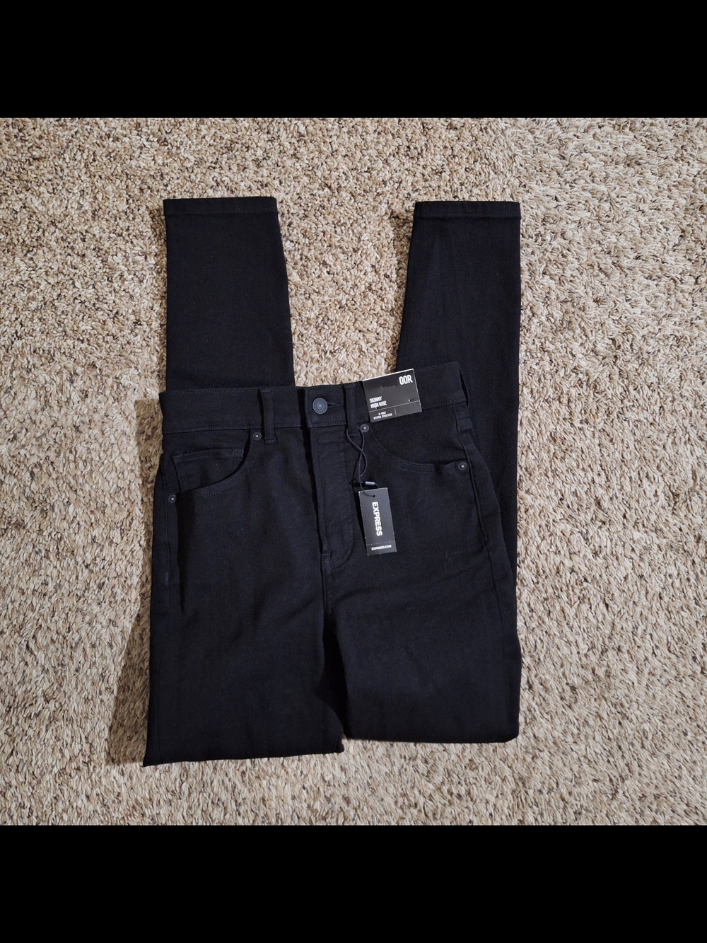 NWT Express Skinny High Rise 4-Way Hyper Stretch Distressed Jeans Black 00R